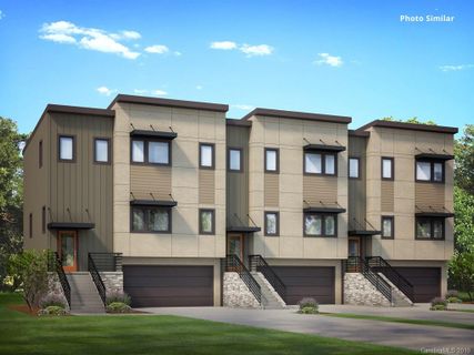 16 Macallan Lane