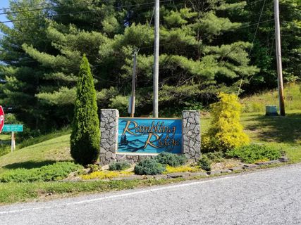 128 Rambling Trail