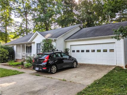 505 Onteora Boulevard sold home in Sweetbriar Grove, Asheville, NC