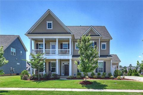 Previously sold for $380,000