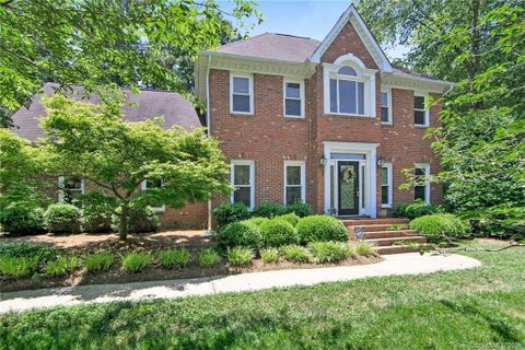 2823 Meeting Street sold home in Colony Woods, Gastonia, NC