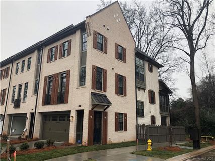 Previously sold for $759,800