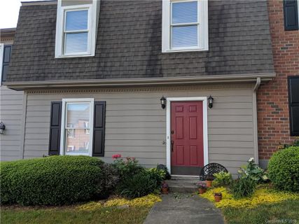 11 Sleepy Hollow Lane