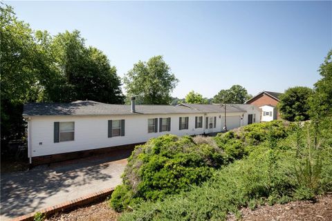191 Kirkpatrick Road sold home in Dusty Ridge, Taylorsville, NC