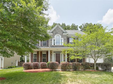 323 Lorraine Road