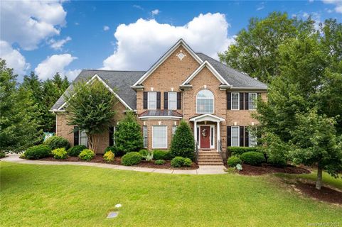 1905 Astrid Court sold home in Willow Creek, Waxhaw, NC