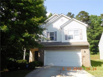 2415 Sunset Oaks Drive sold home in Sunset Oaks, Charlotte, NC