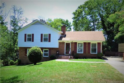 7830 Old North Court