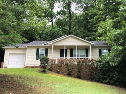 251 Valleyview Road