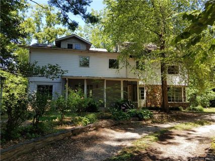 Previously sold for $122,324