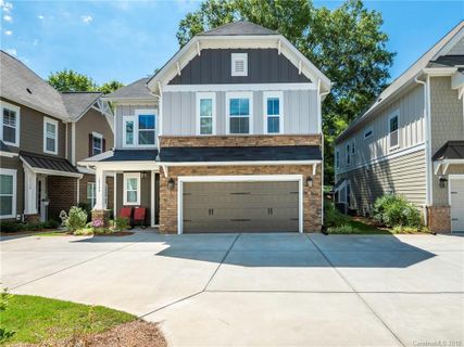 15146 Sapphire Hill Lane