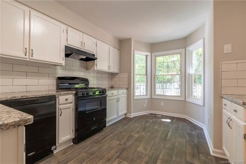6025 Pinebark Court