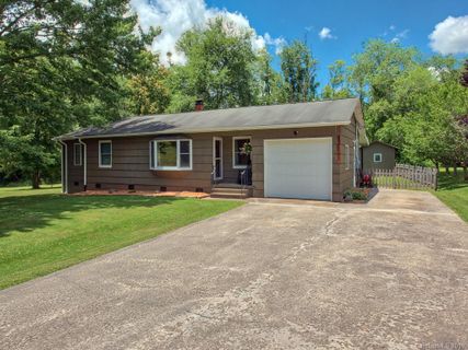 141 Spirea Drive