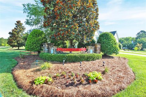 11816 Song Sparrow Lane
