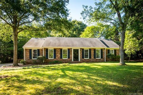 1043 Conestoga Drive