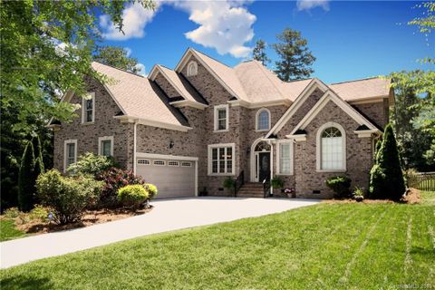 6098 Willow Farm Drive