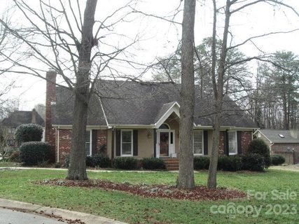 111 Bradford Court