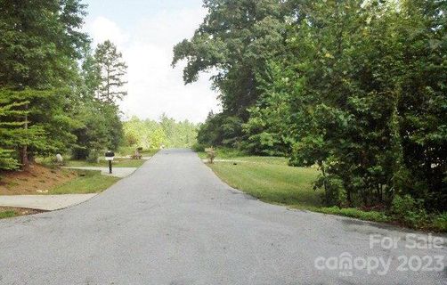 569 Hickory Wood Drive
