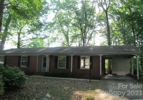 811 Wesley Drive