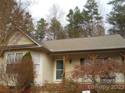 1029 Ashwood Place