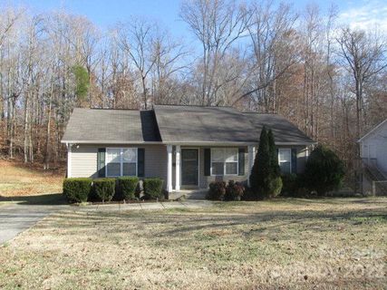 702 Willow Road