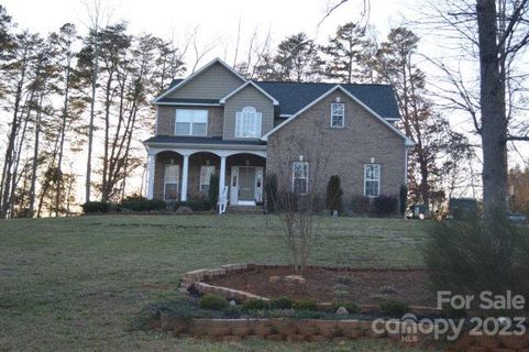 1153 Greenheather Drive