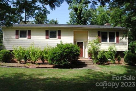 2609 Crane Drive