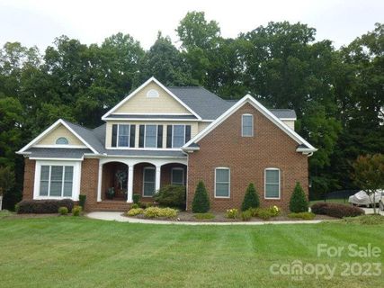 1012 Timber Run Drive
