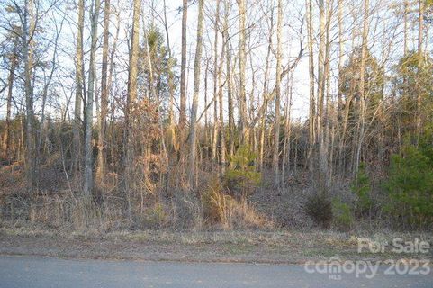 1075 Churchfield Lane