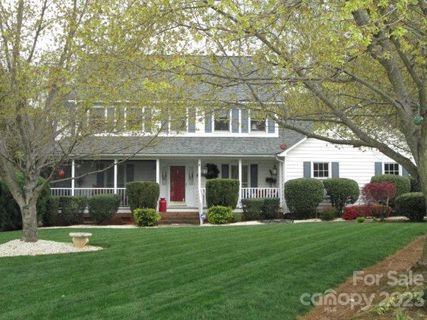 121 Ridge Creek Court