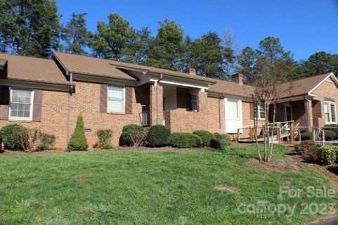 702 Colby Circle