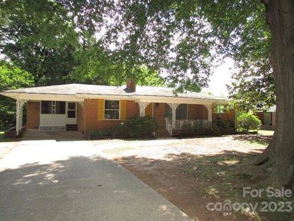 1122 Terrace Drive