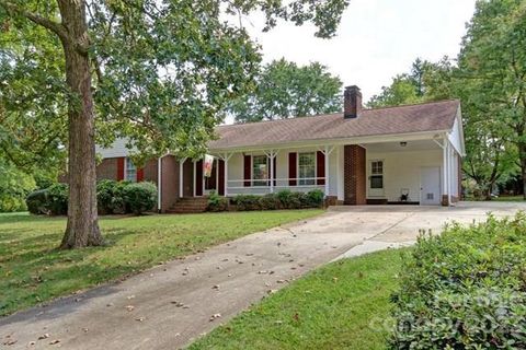 2 Old Farm Road sold home in HIDDEN HUT FARMS, Salisbury, NC