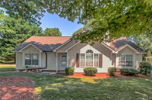 14511 Buckton Lane sold home in Oakcroft, Matthews, NC