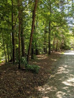 156 W Wilderness Road