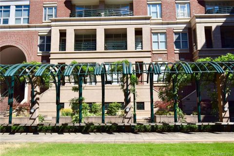 Previously sold for $428,000