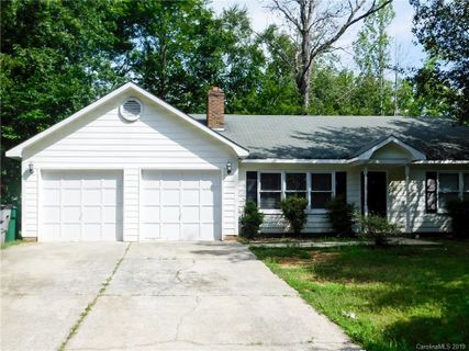 6804 Streamside Drive