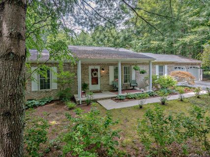 209 Pine Berry Circle