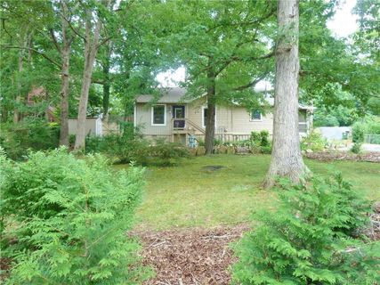 4 Spruce Drive