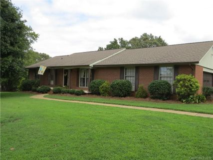130 Gaymont Circle 82