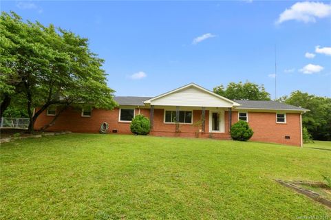 Previously sold for $285,000