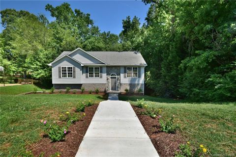 2130 Wayles Court