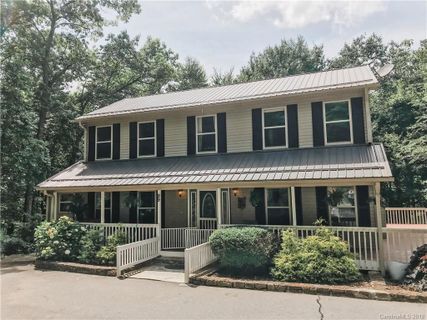 99 Pheasant Ridge Road sold home in Pheasant Ridge, Fairview, NC