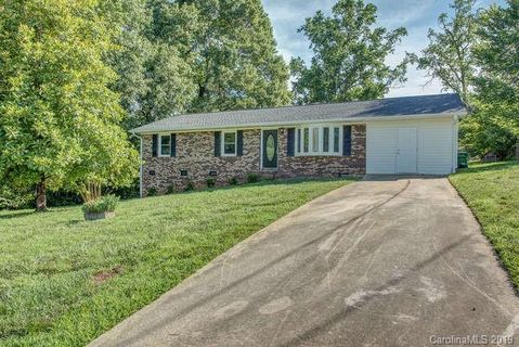 512 Ralphs Boulevard