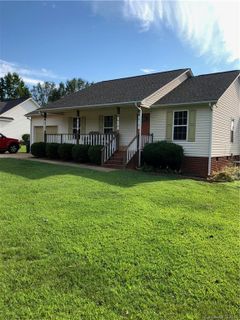 2424 River Chase Drive