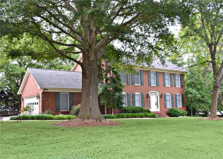 3430 5th Street Drive sold home in Northmoor, Hickory, NC