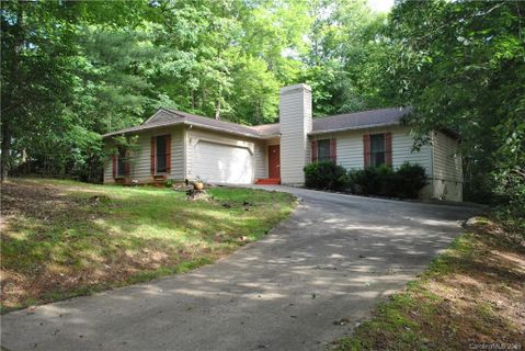 39 Pine Ridge Trail