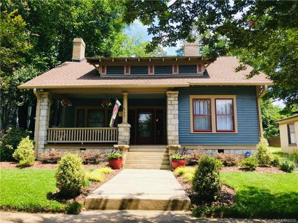 907 N Main Street sold home in Historic District, Salisbury, NC