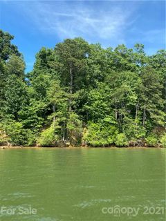 127 Beacon Ridge Drive