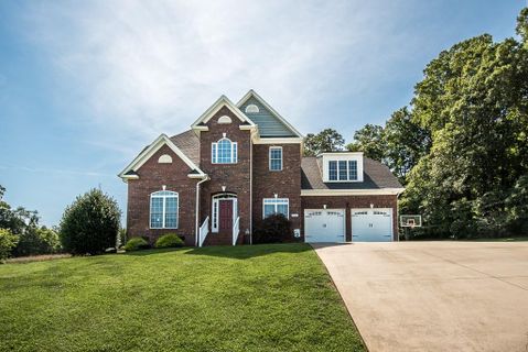 1020 Paragon Court sold home in Mayfield Meadows, Conover, NC
